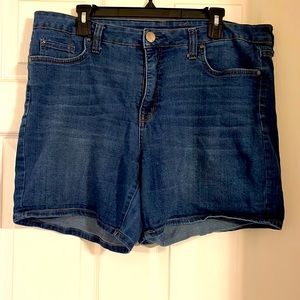 Seven7 Jean shorts
